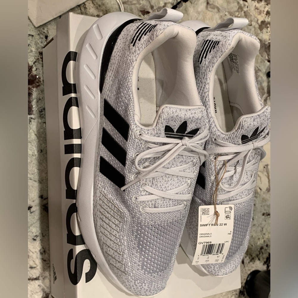 Adidas tennis shoes